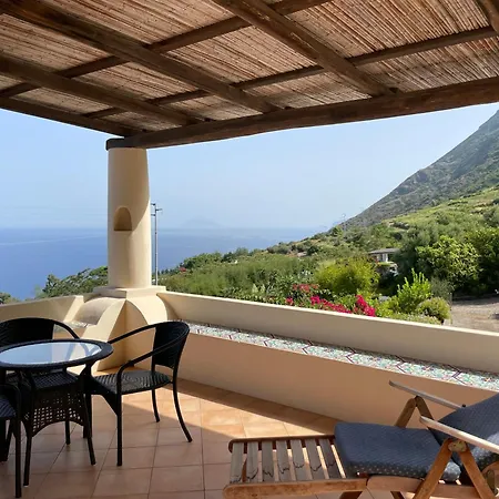Mimosa Holiday home *