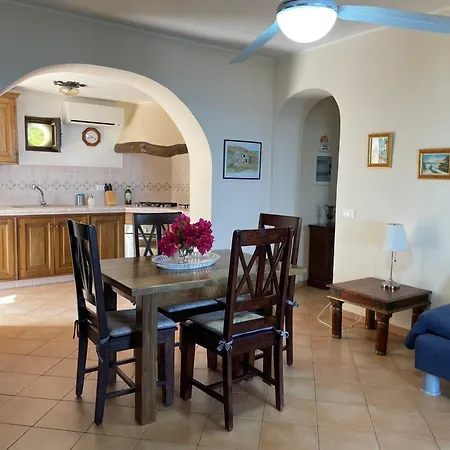 Holiday home Mimosa Malfa (Salina)