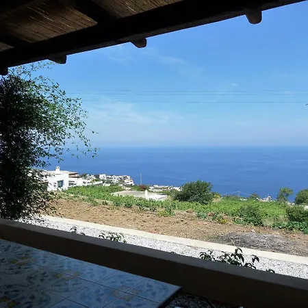 Holiday home Mimosa Malfa (Salina)
